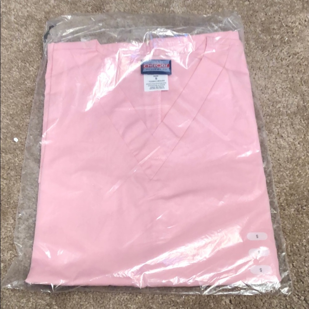 Women’s Cherokee workwear scrub top